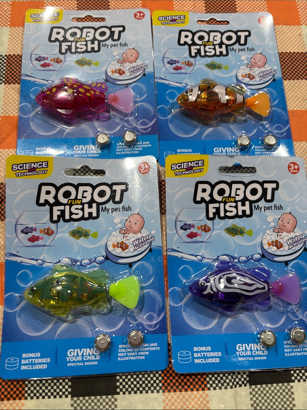 4 pack Robot Fun Fish My Pet Fish Toy Set Multicolor